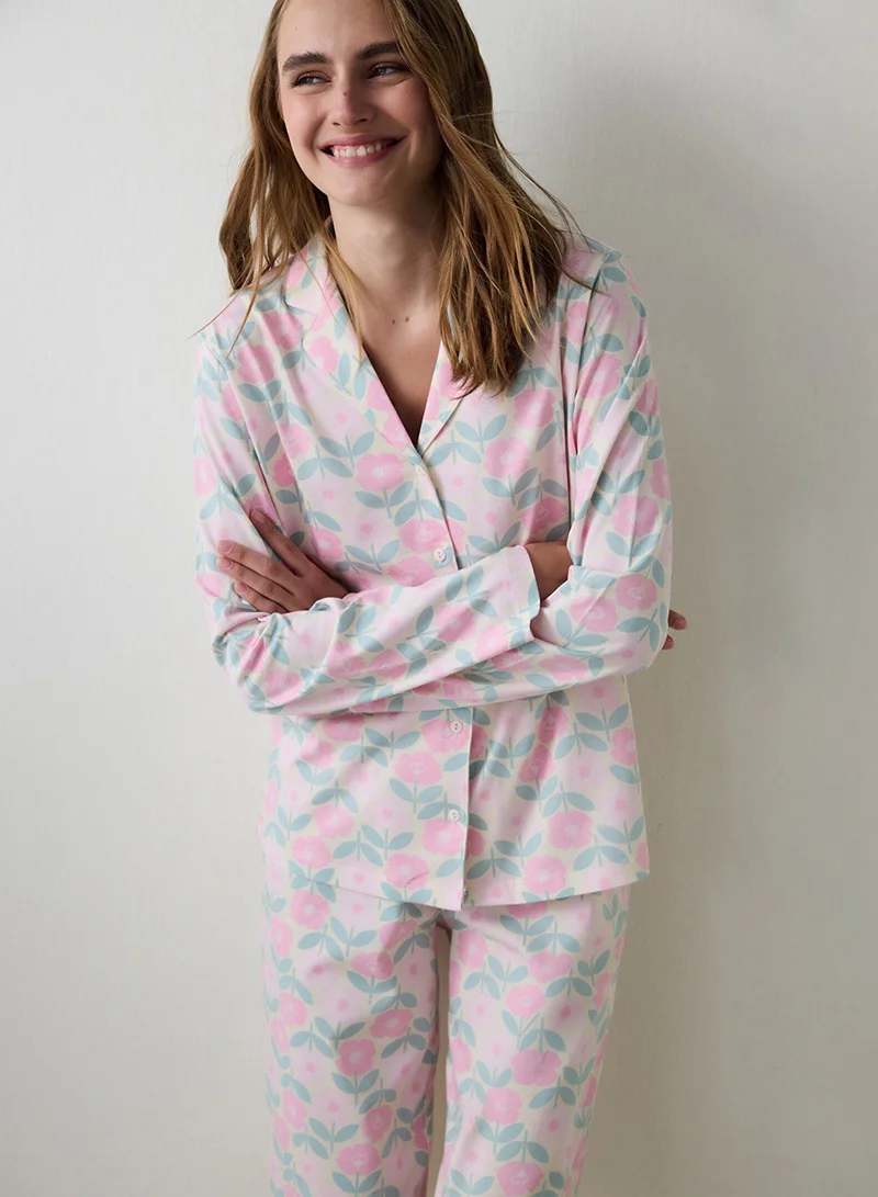 بنتي طقم بيجامة بأكمام طويلة وياقة مزينة بالزهور